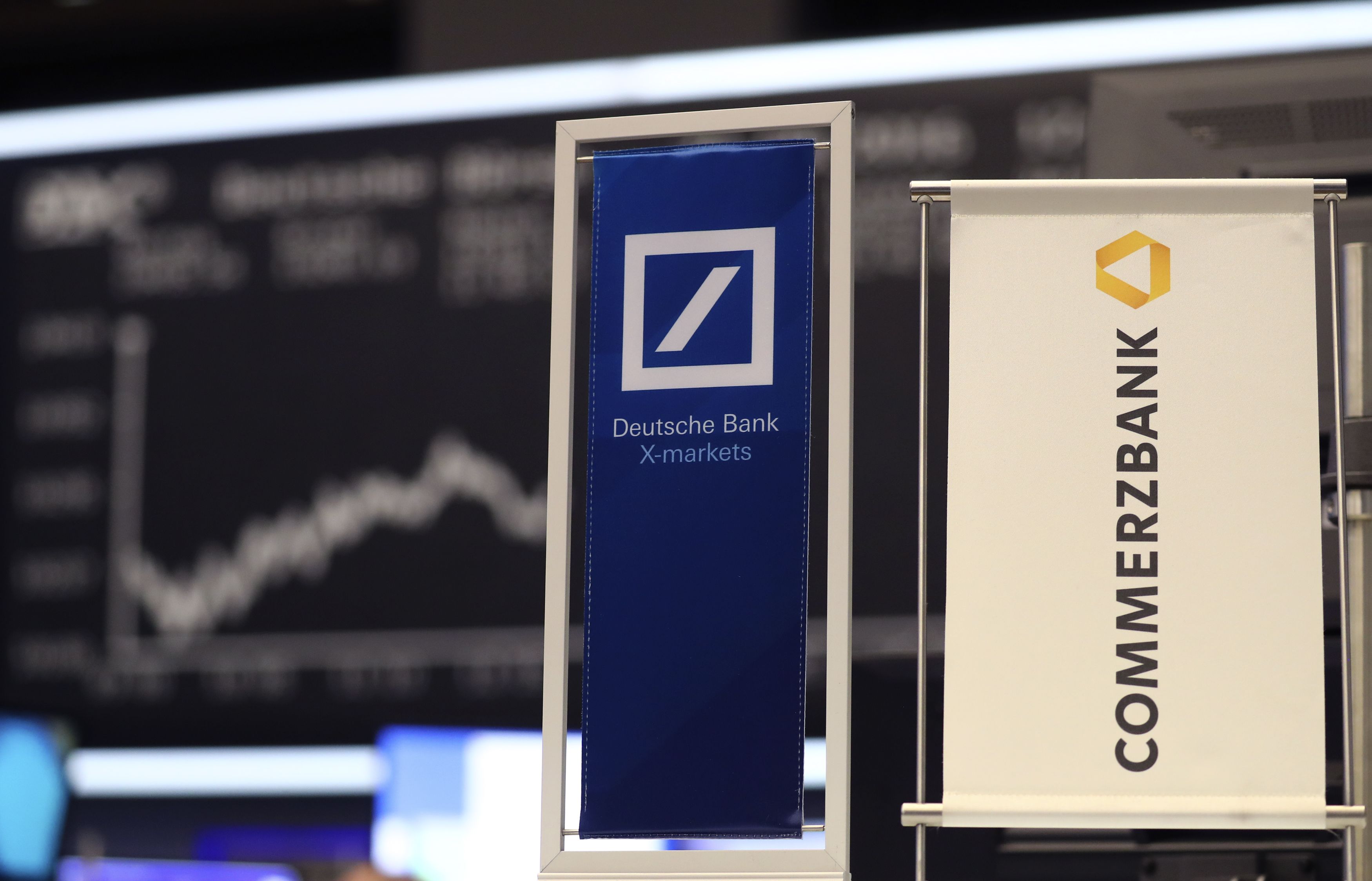 Cổ Phiếu Deutsche Bank Và Commerzbank Bật Tăng Sau Khi Hai Bên Xác Nhận Đàm Phán Sáp Nhập