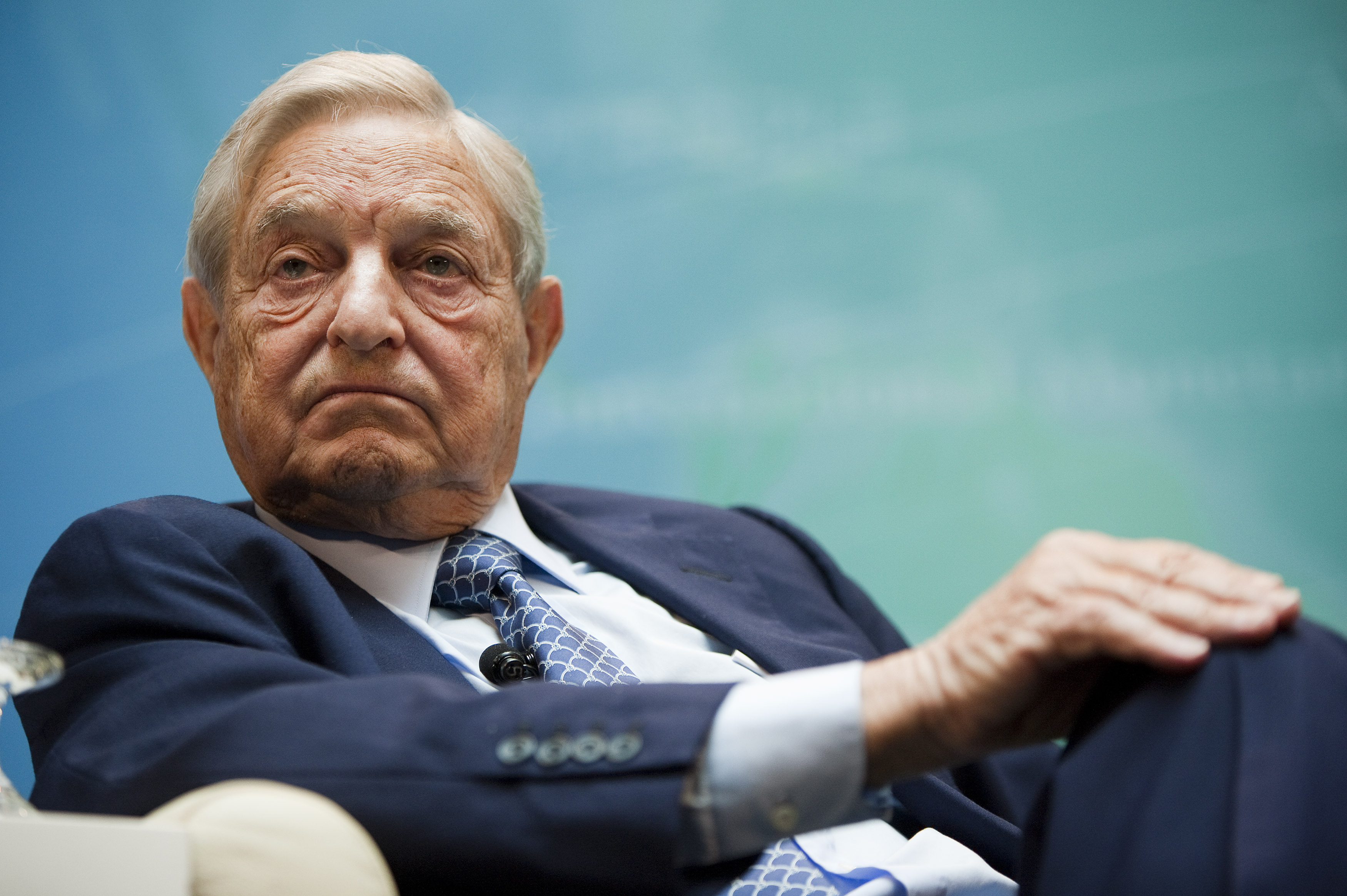 Quỹ nhân đạo của George Soros bị ép phải đóng cửa văn phòng tại Hungary