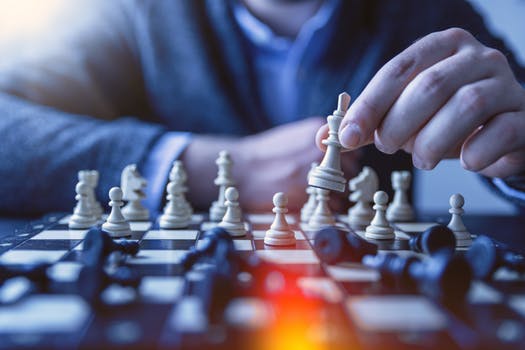 Tại sao chơi cờ vua lại giúp trader thành công hơn -2.jpeg
