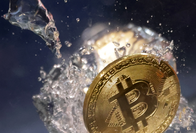 Khai thác Bitcoin tốn nước hơn New York dùng một năm