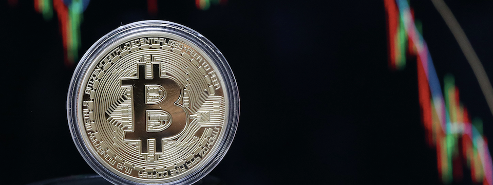 Điểm tin cryptocurrency ngày 23/1: Bitcoin sẽ về mức $3,000, mất 80% giá trị?