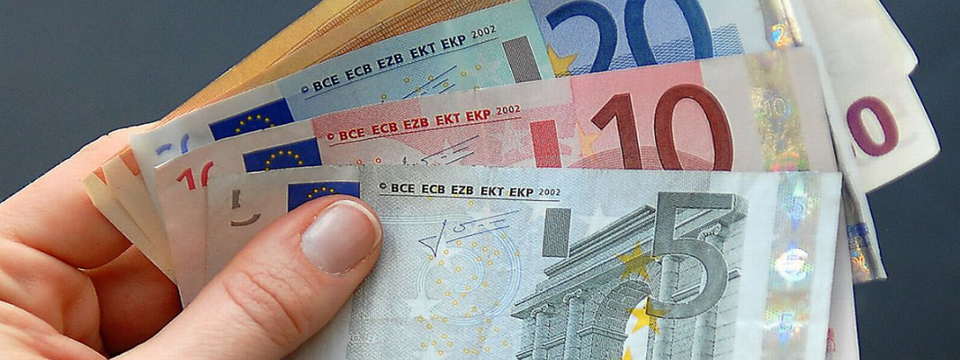 Tiêu điểm phiên Mỹ 23/10 – Đồng Euro đuối sức trước thềm EU quyết định vấn đề ngân sách Ý