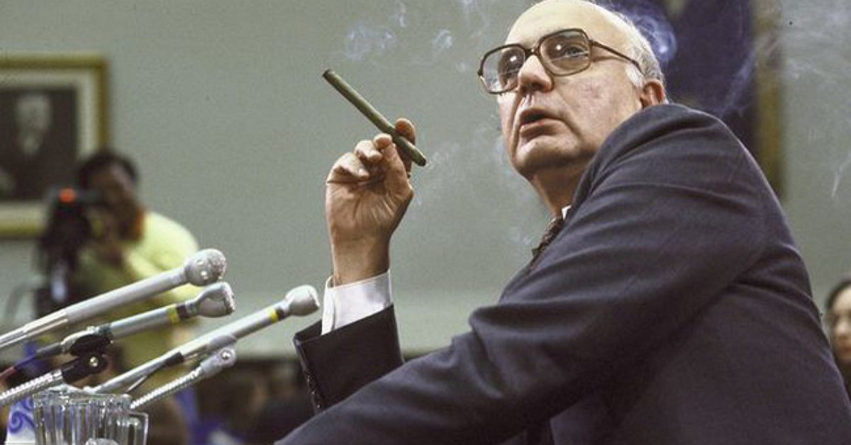 Chân dung Paul Volcker - người ghìm cương lạm phát, cha đẻ của "vòng kim cô" siết chặt các ngân hàng
