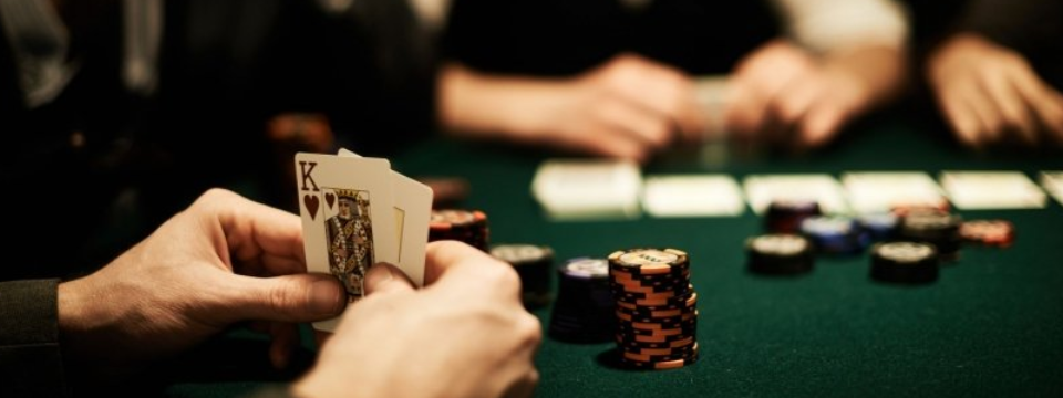 Trading và poker giống hay khác nhau - vì sao giới Trader thường hay so sánh mình với trò cờ bạc?